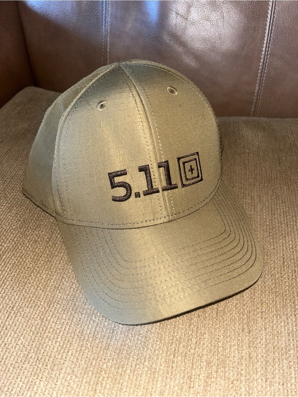 5.11 tactical khaki adjustable back unisex ball cap like new condition